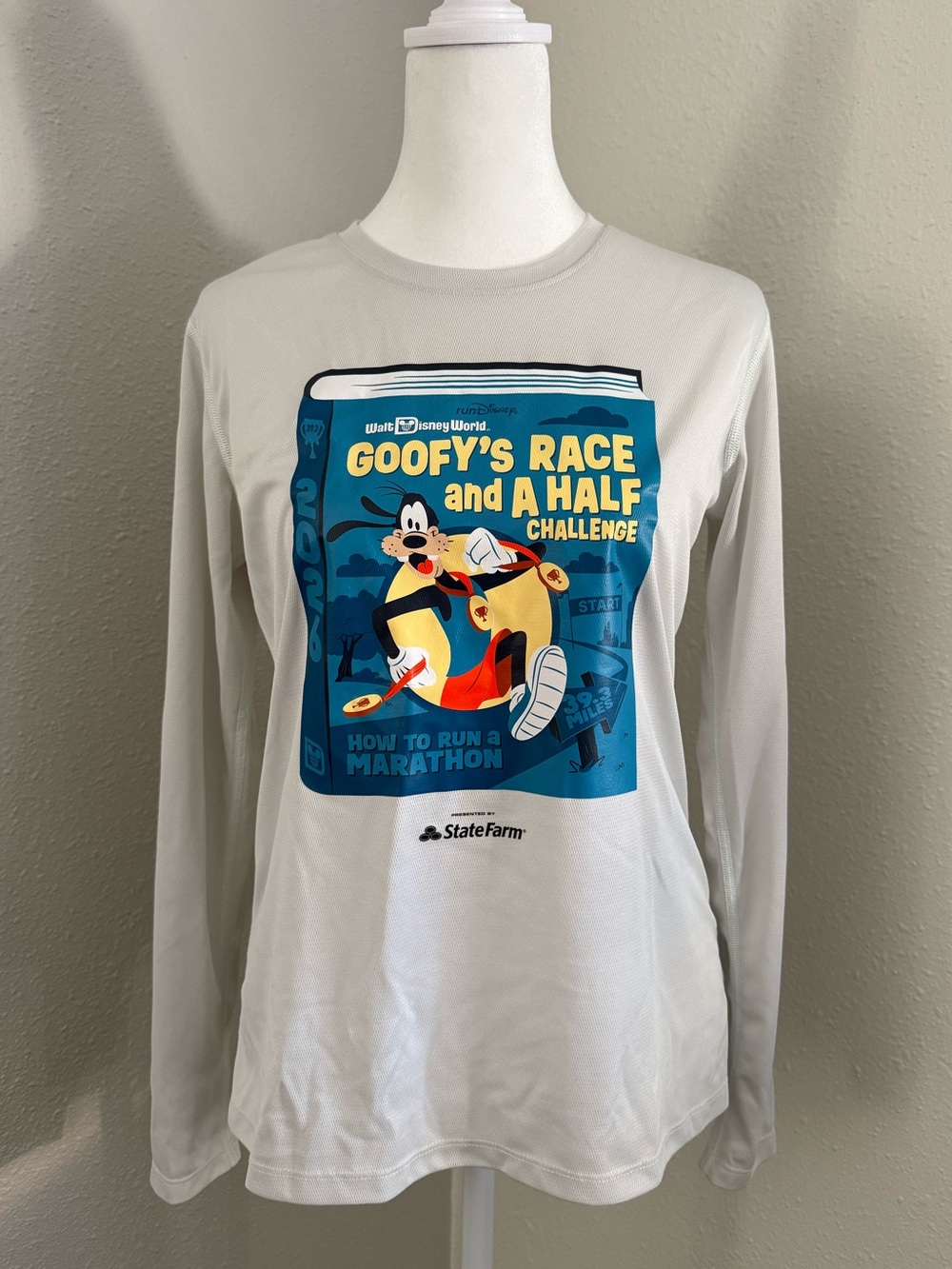 runDisney Goofy’s Race and a Half Challenge Brooks Long Sleeve Shirt Women’s S